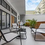 Prime - Luxus Loft Mit Whirlpool, Sauna, Klima Und Parken