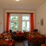 Hotel Pension Schmellergarten