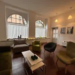 Wohnen Mit Kuenstlerflair In Muenchen