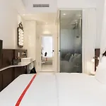Ruby Rosi Hotel Munich