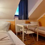 Low Budget Aubing Apartmenthostel Aub 162