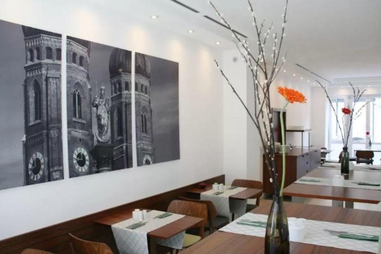 Hotel Augusten 3*