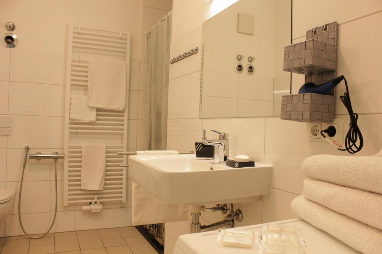 Isar Boardinghouse Munich