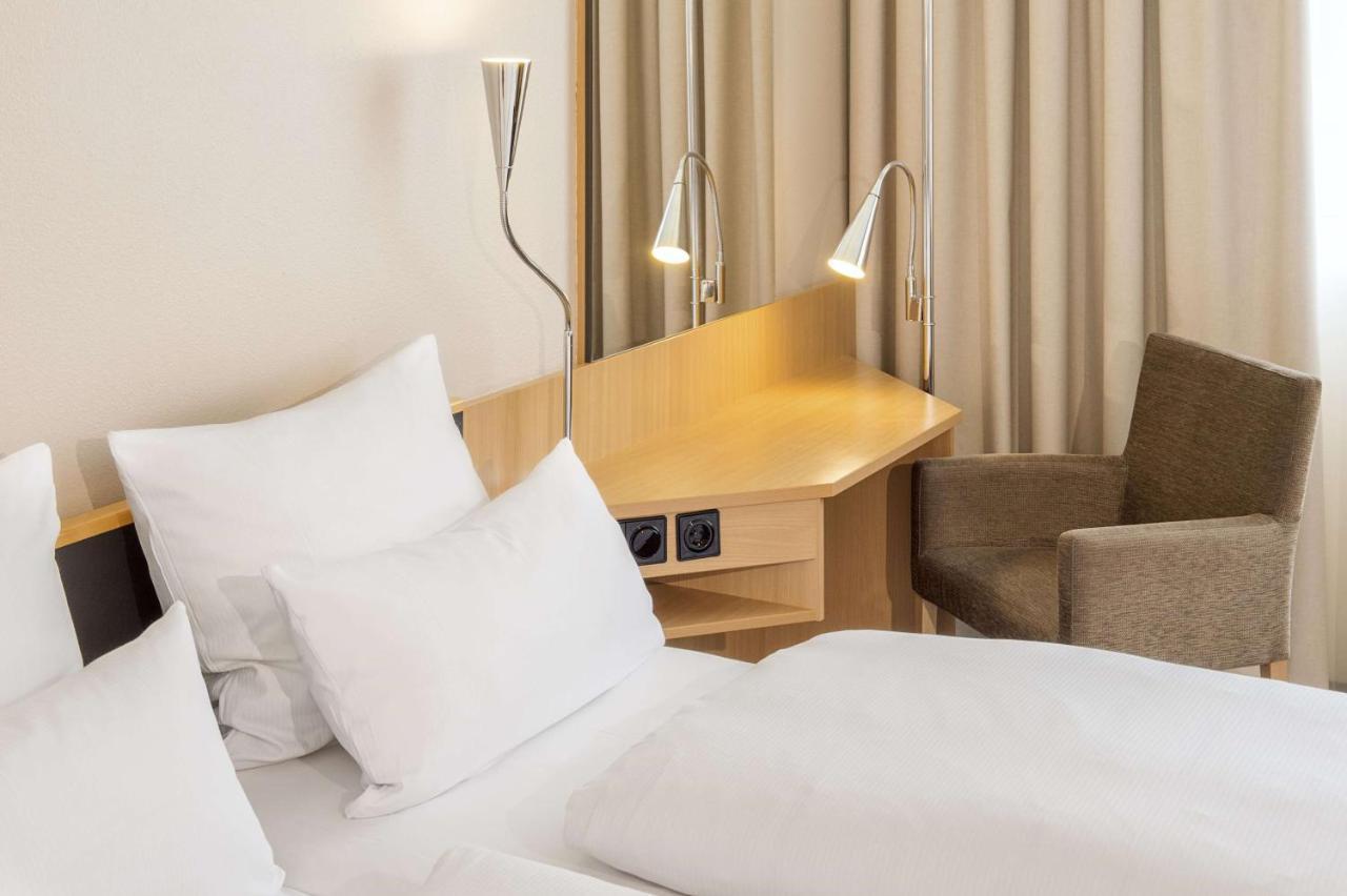 Nh Messe Hotel 4*
