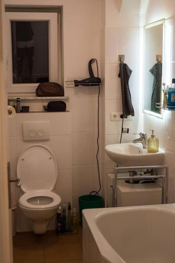 Cozy Flat In Schwabing Munique