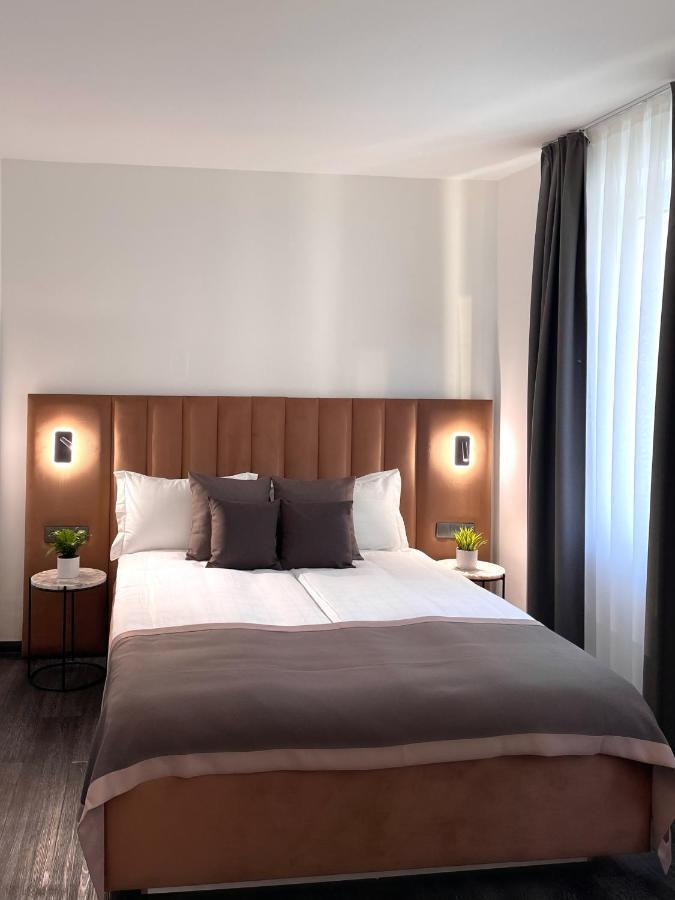Bayer's City Hotel 3*