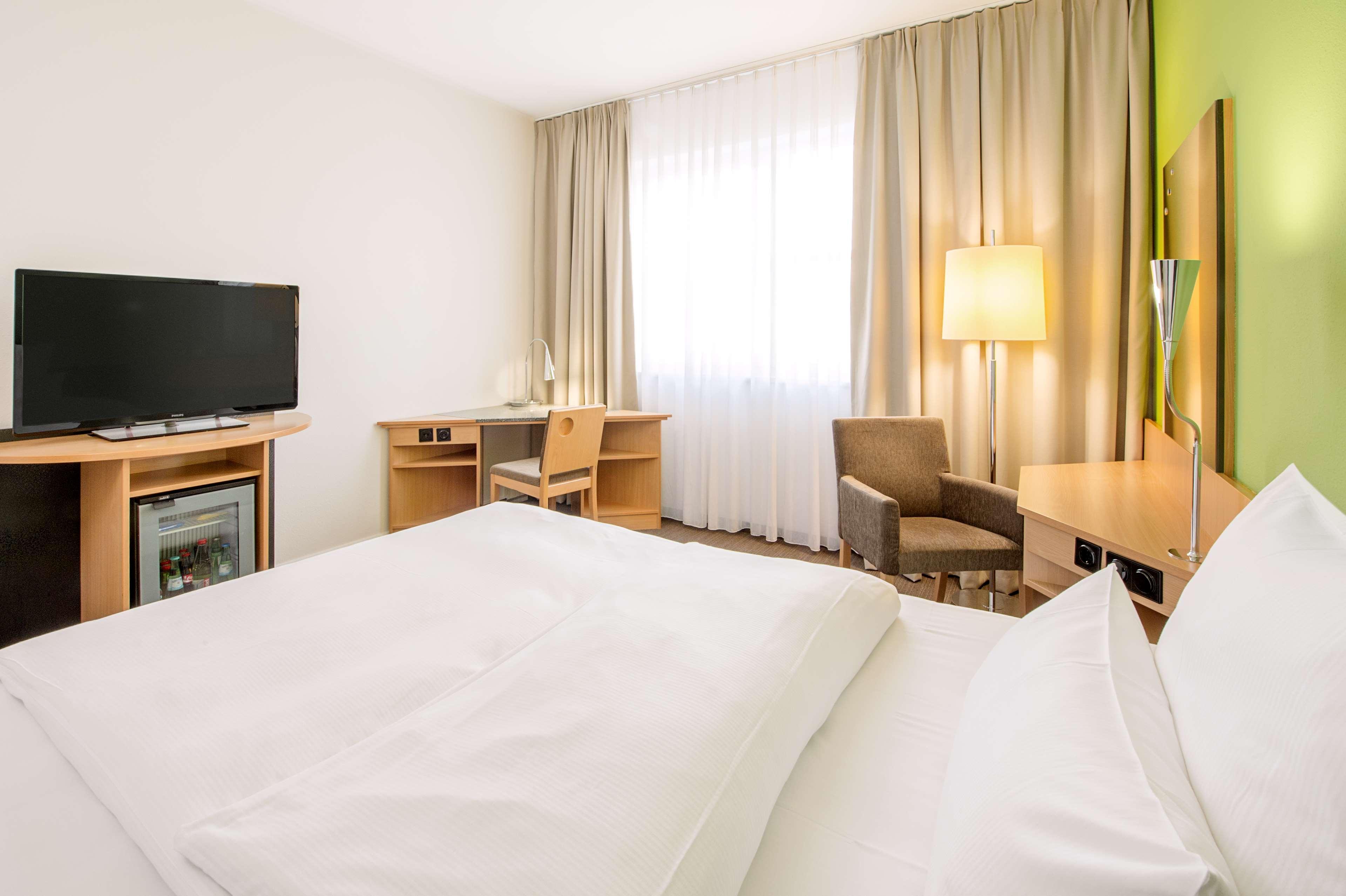 Nh Messe Hotel 4*