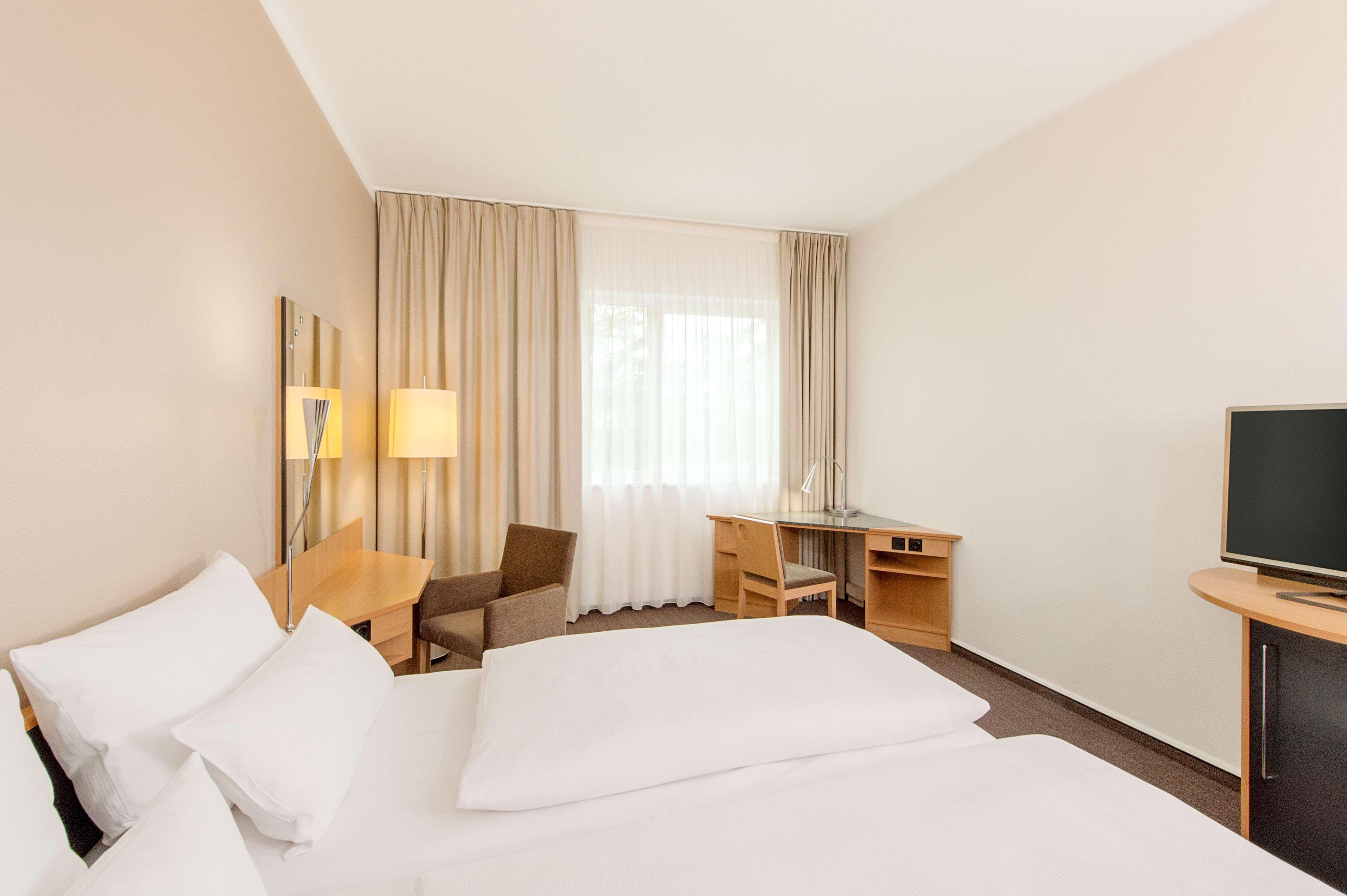 Nh Messe Hotel 4*