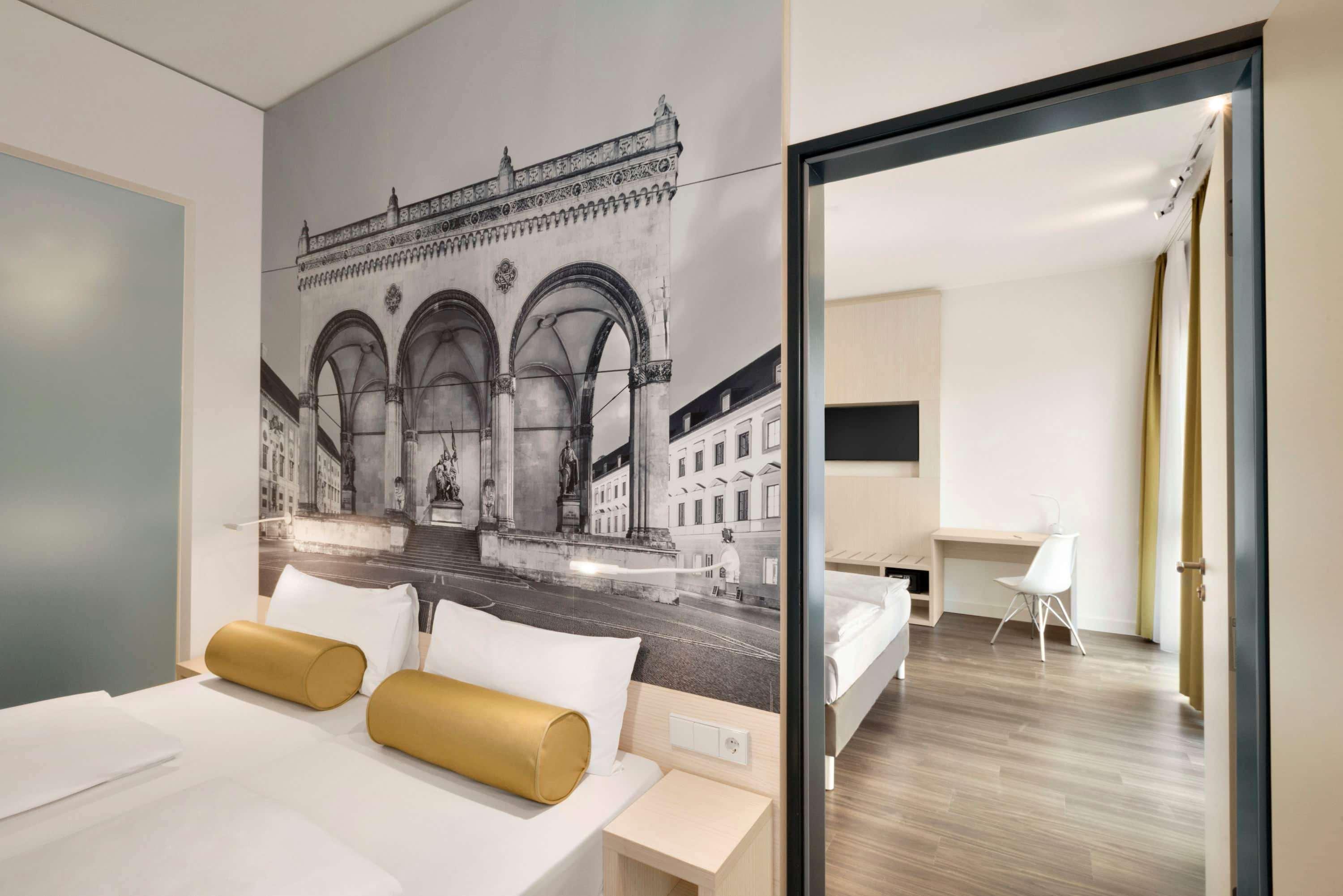 Super 8 By Wyndham Munich City North 3*