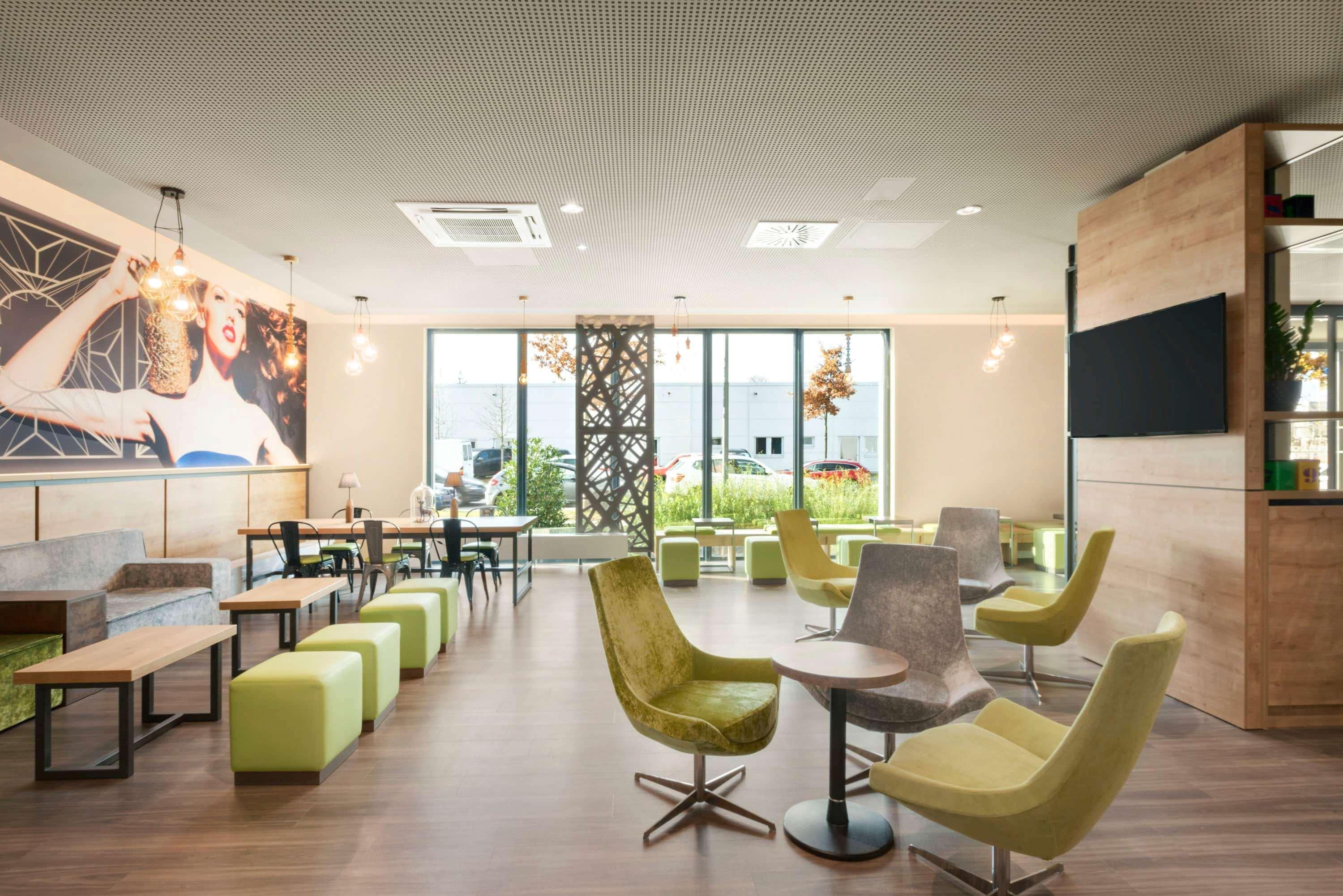 Super 8 By Wyndham Munich City North Hotel Munich