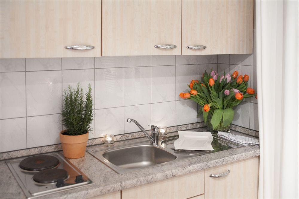 Concept Living 4* München