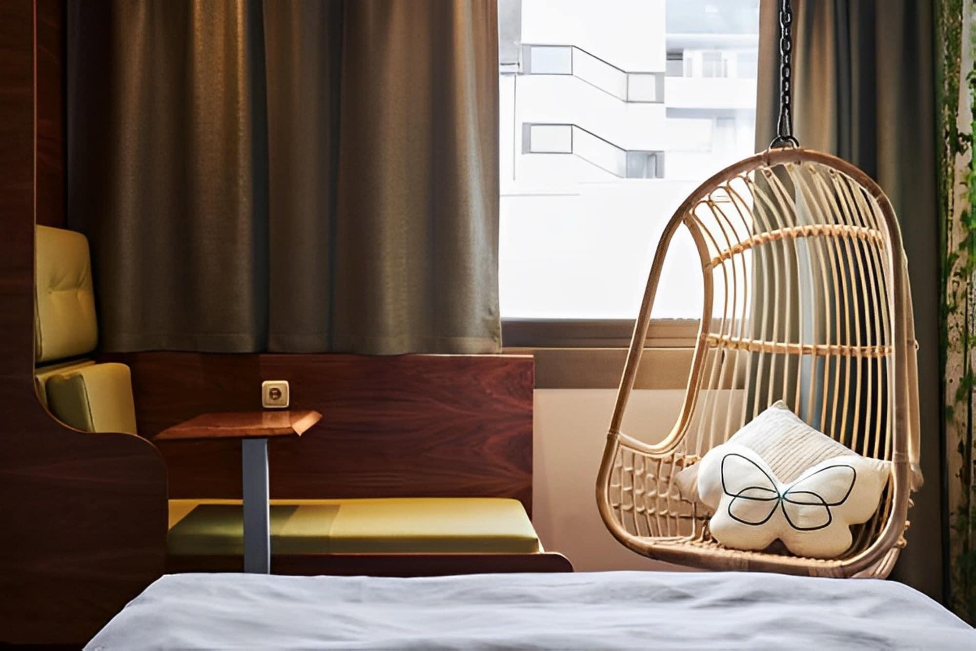 Cocoon Stachus Hotel 3*