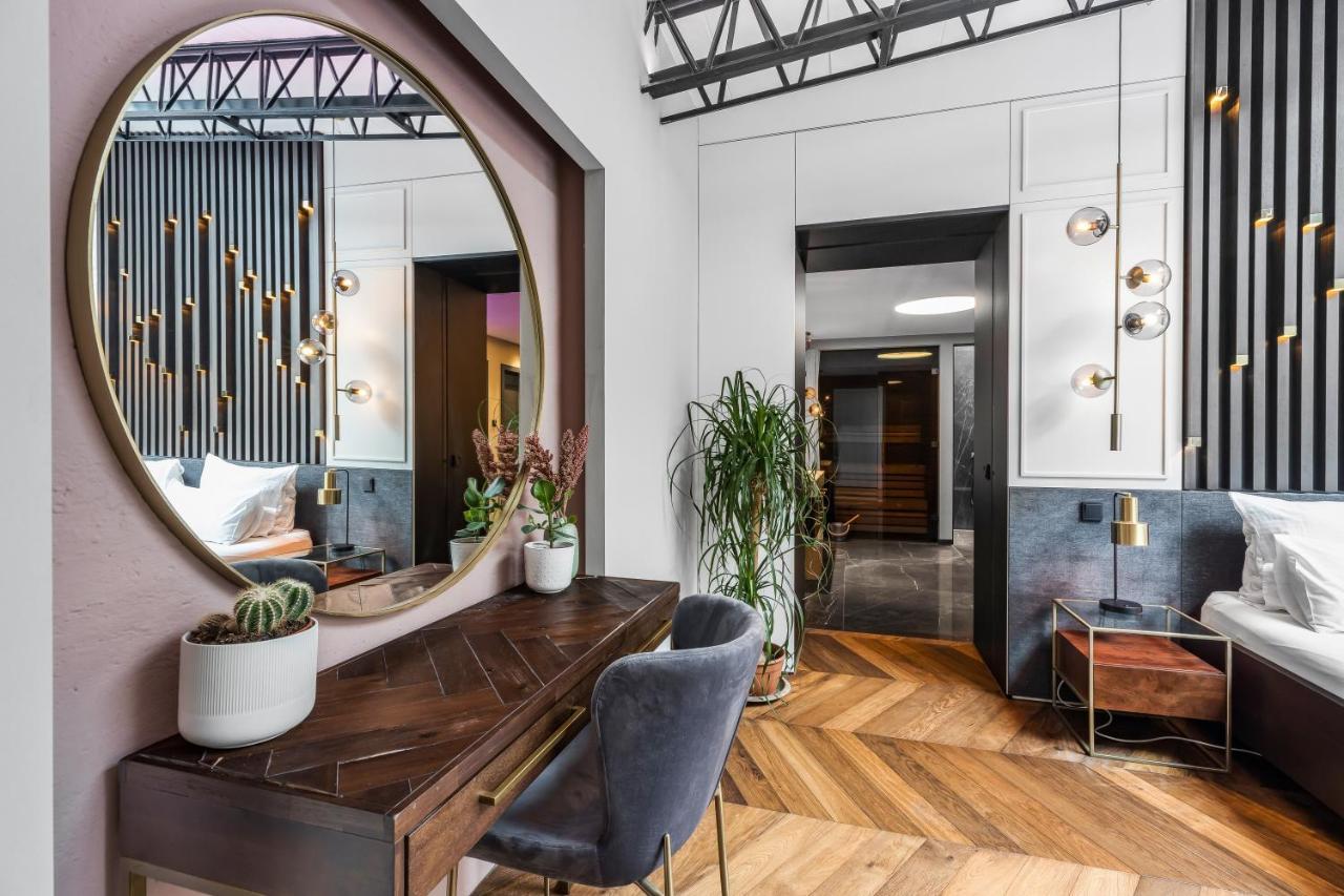 Apartamento Prime - Luxus Loft Mit Whirlpool, Sauna, Klima Und Parken Munique