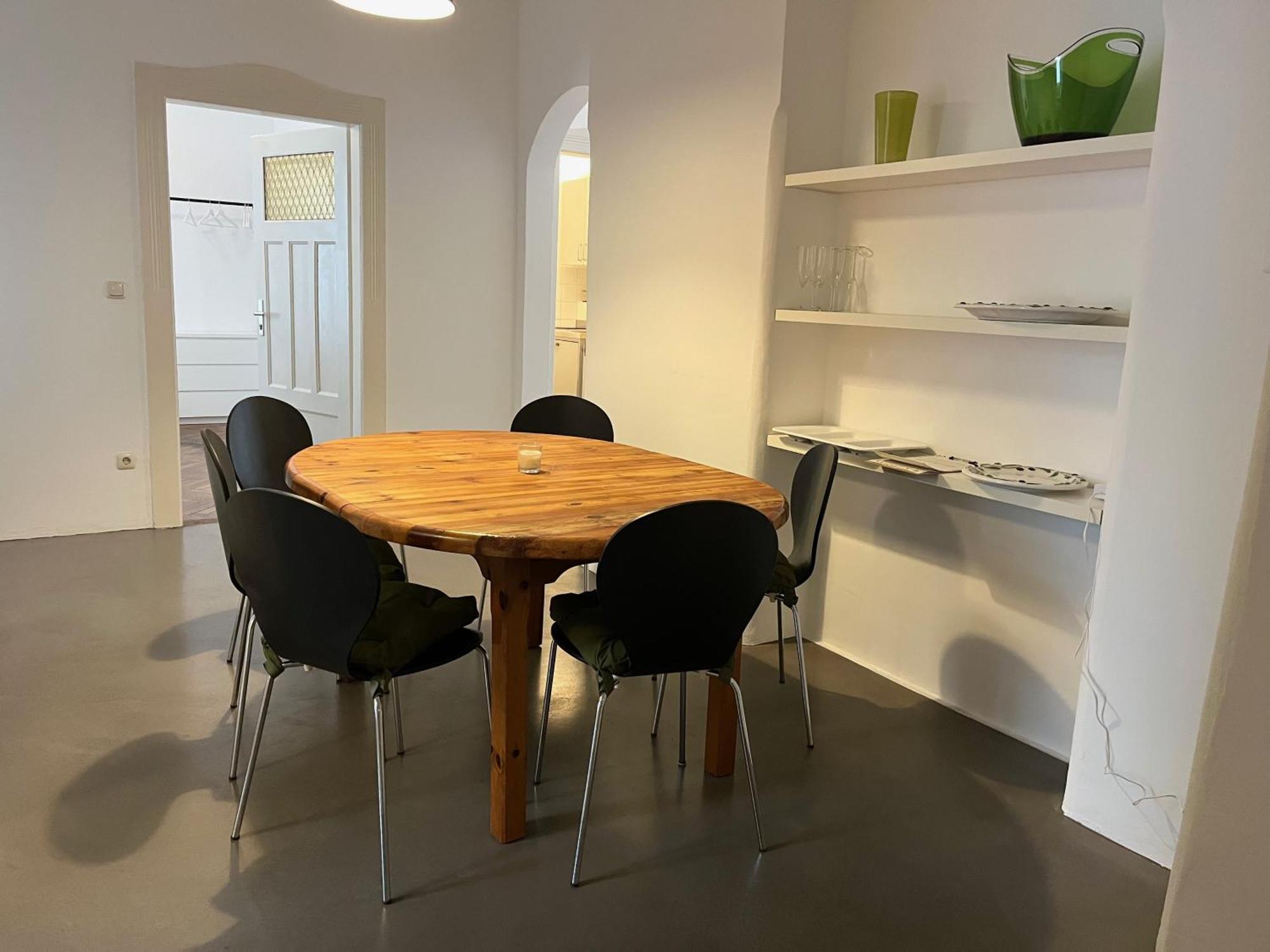 Wohnen Mit Kuenstlerflair In Apartment Munich