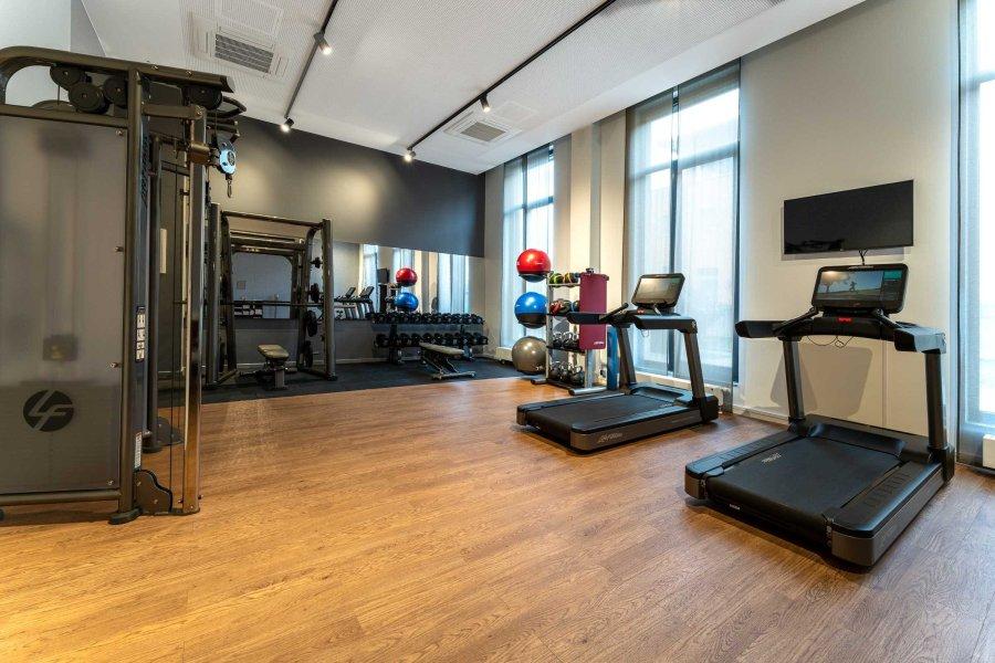 Plaza Premium 4*