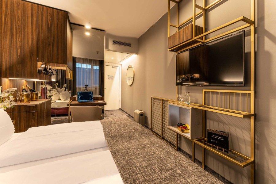 Hotel Plaza Premium