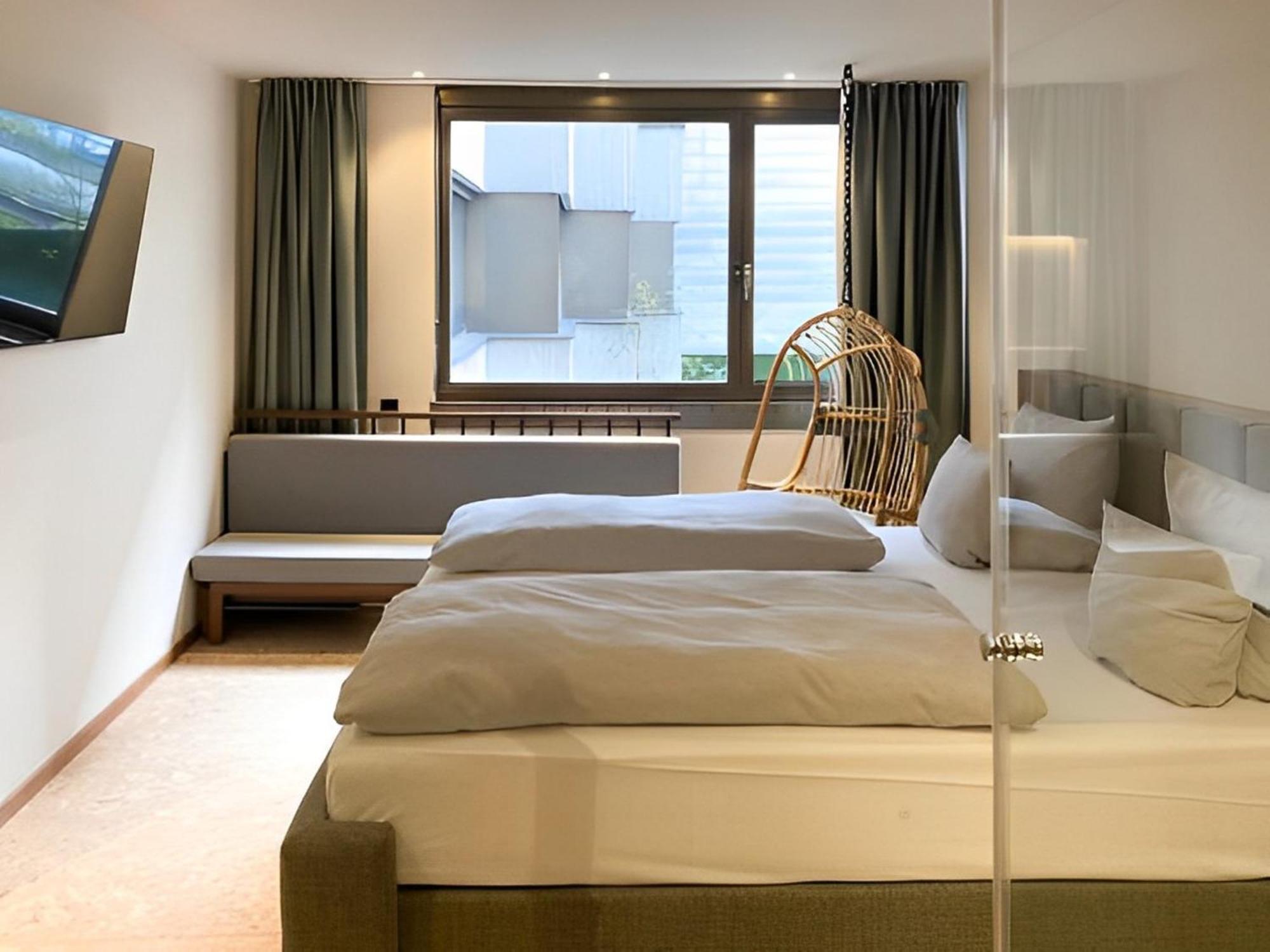 Cocoon Stachus Hotel 3*
