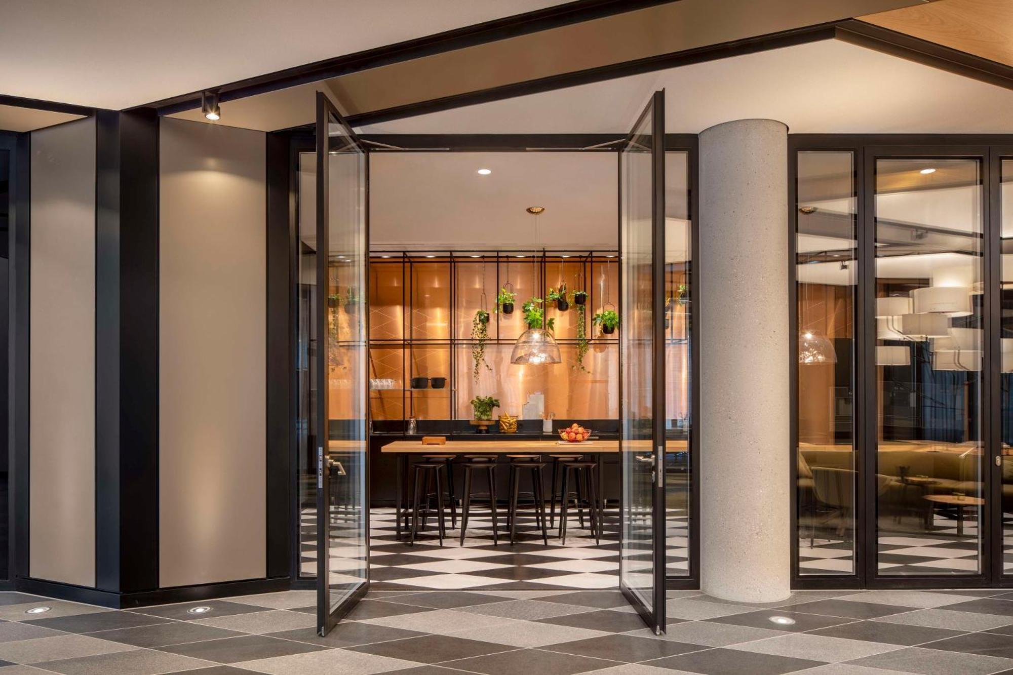 Andaz Schwabinger Tor, By Hyatt Hotel Munich