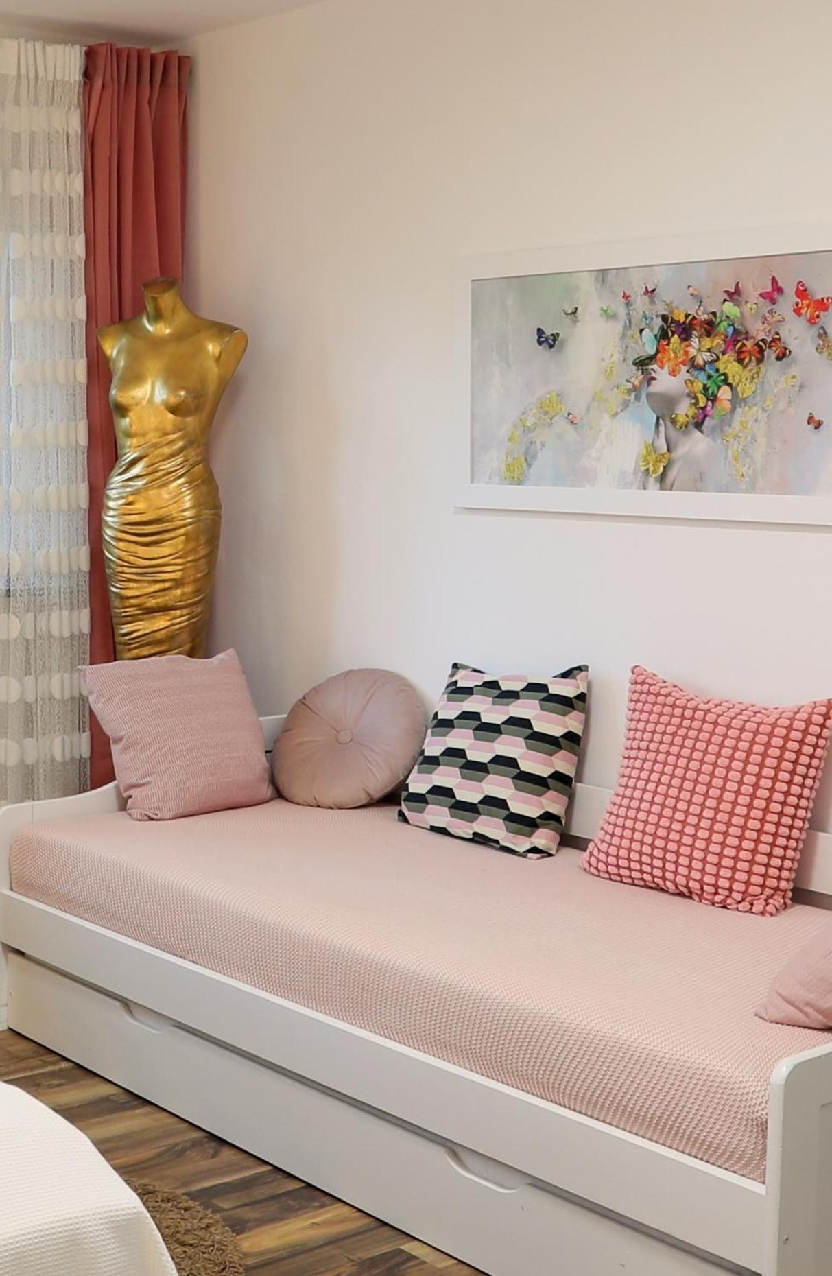 10 Min Subway U-bahn To Marienplatz 130 M2 - 4br - 2bath Munich