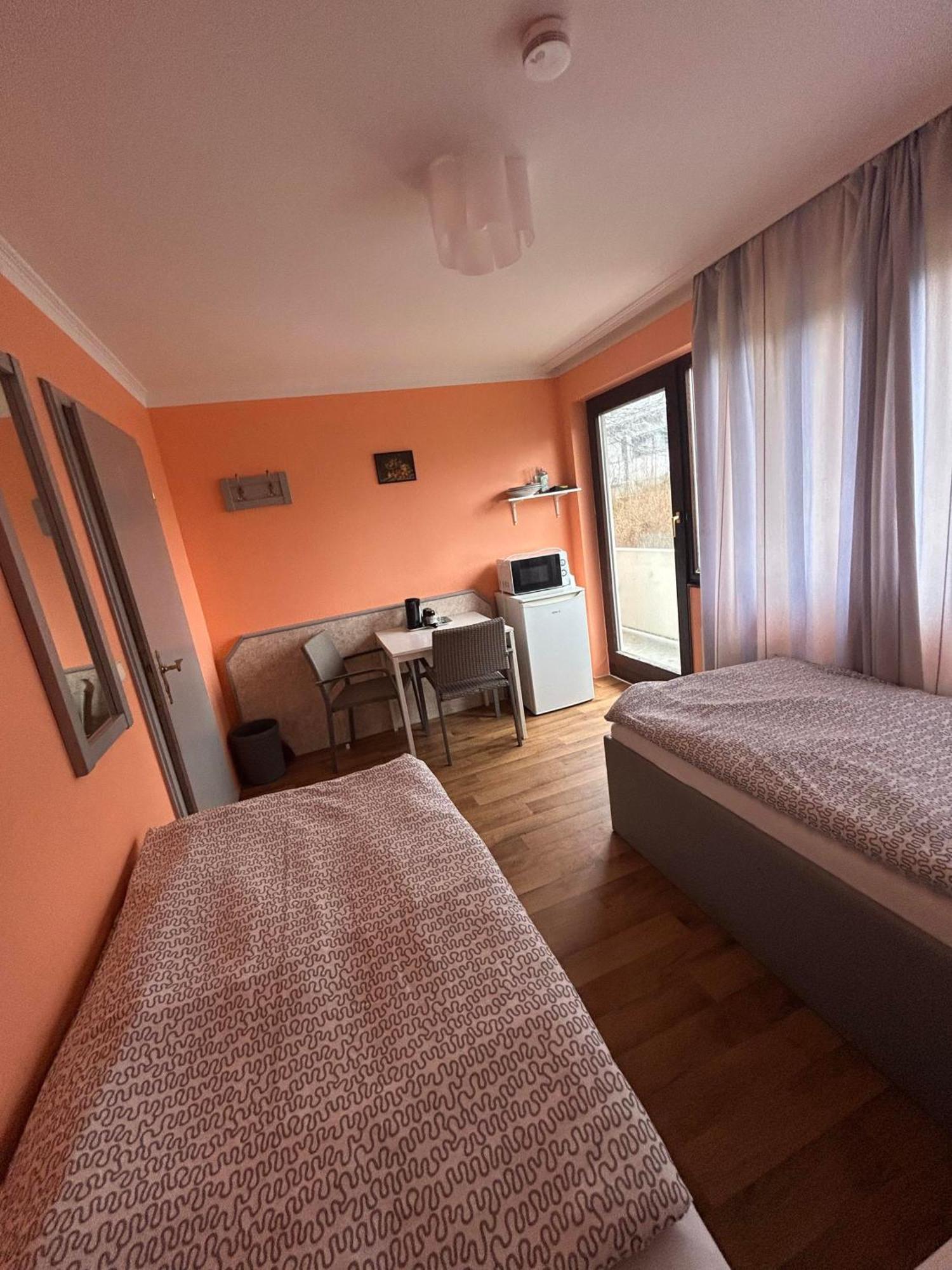 Low Budget Aubing Apartmenthostel Aub 162
