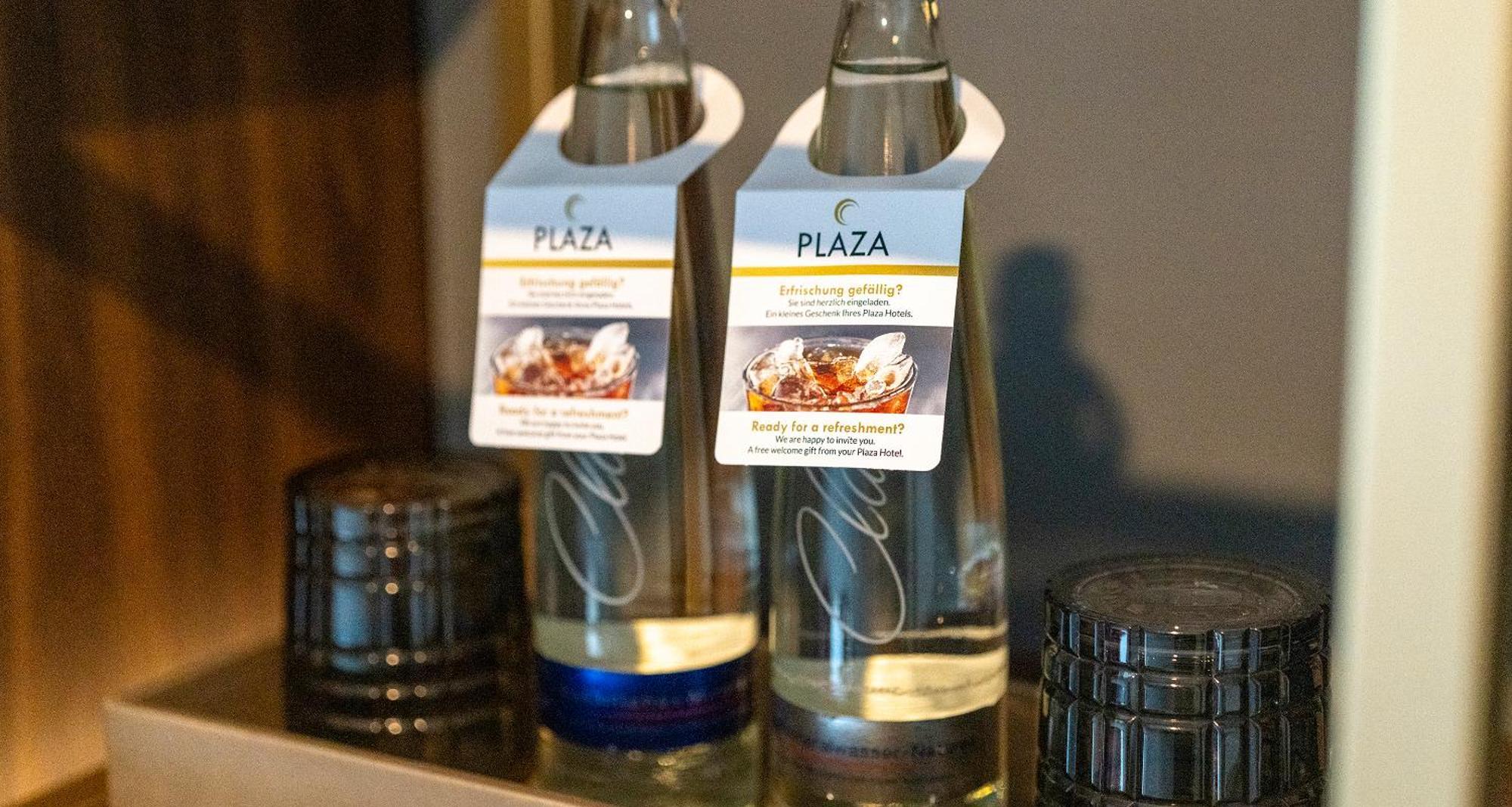 Plaza Premium Hotel