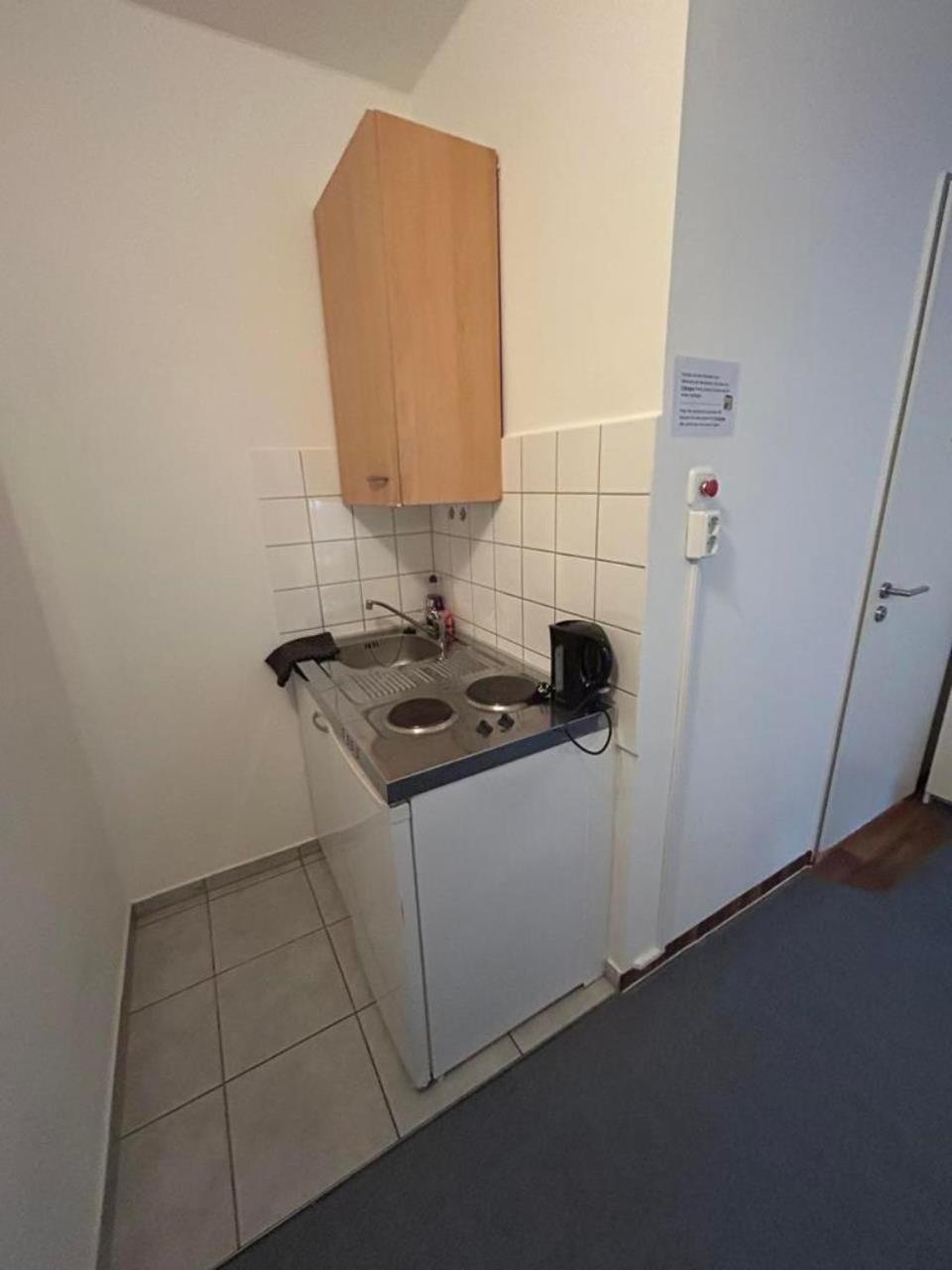 Budget Station Aparthostel * Munich