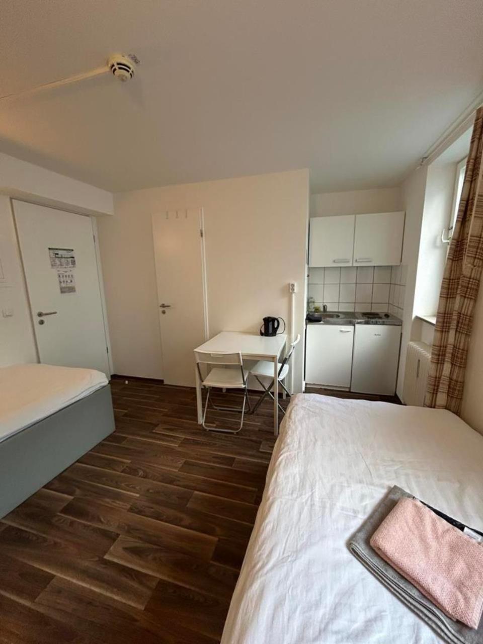 Apartment Budget Station Aparthostel Munich