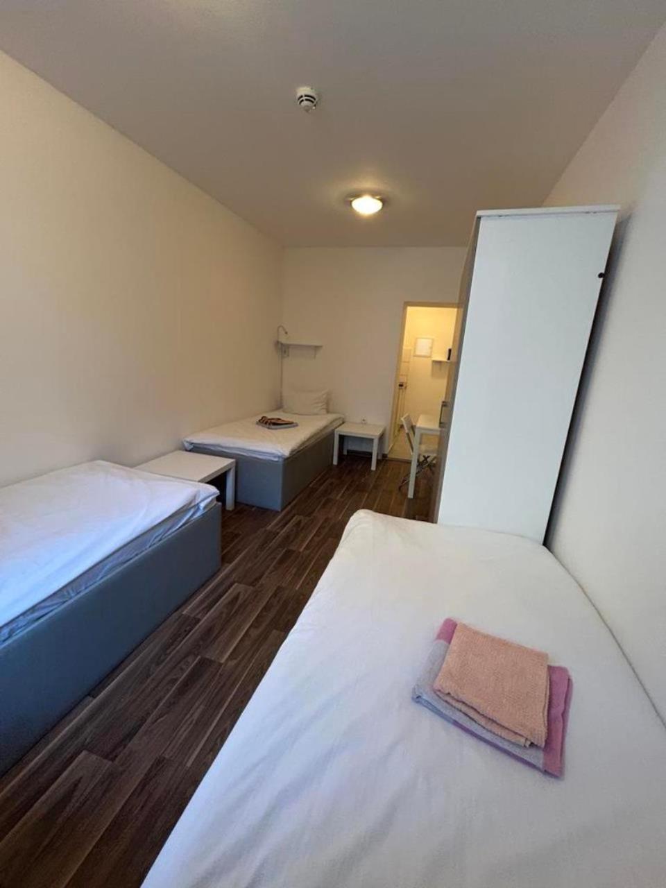 Apartment Budget Station Aparthostel Munich