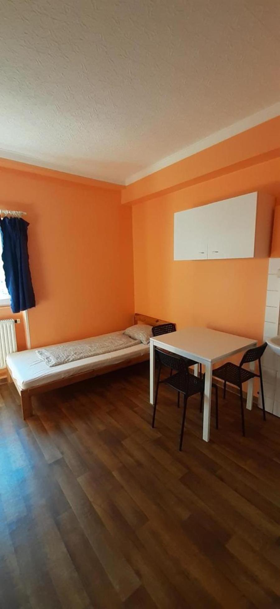 Budget Allach Apartmenthostel Eve 74 Hostel Munich