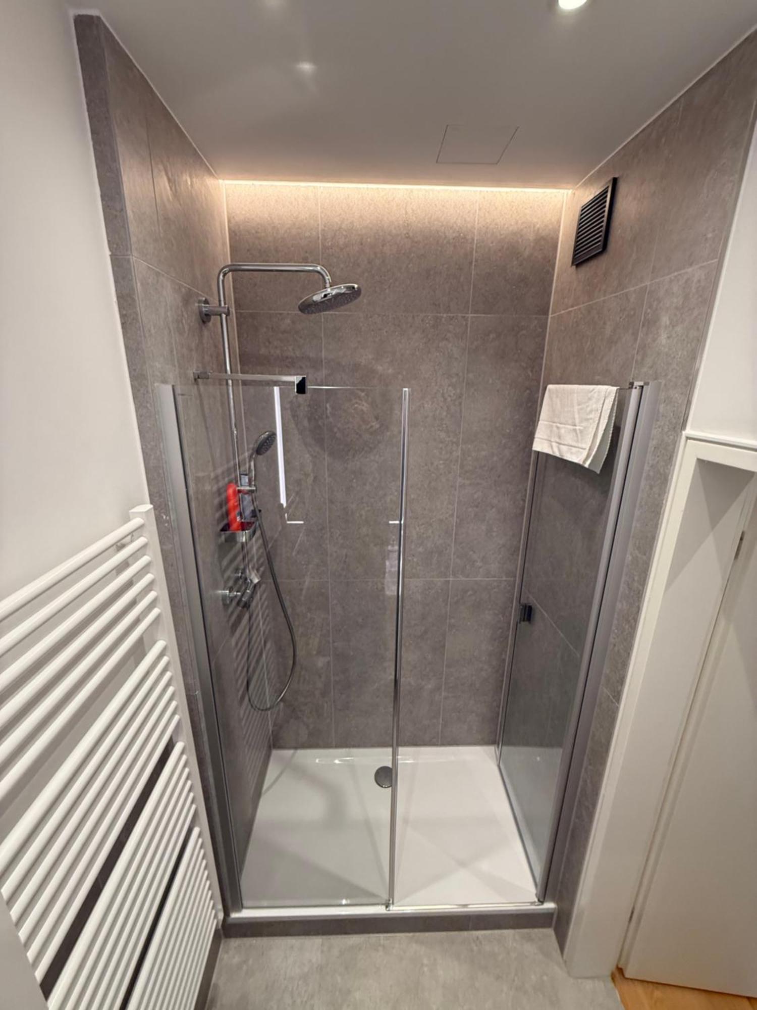 Apartment Beckhomes Munich, New, 2br With Terrace