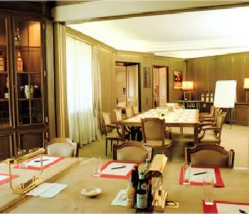 Opera Hotel