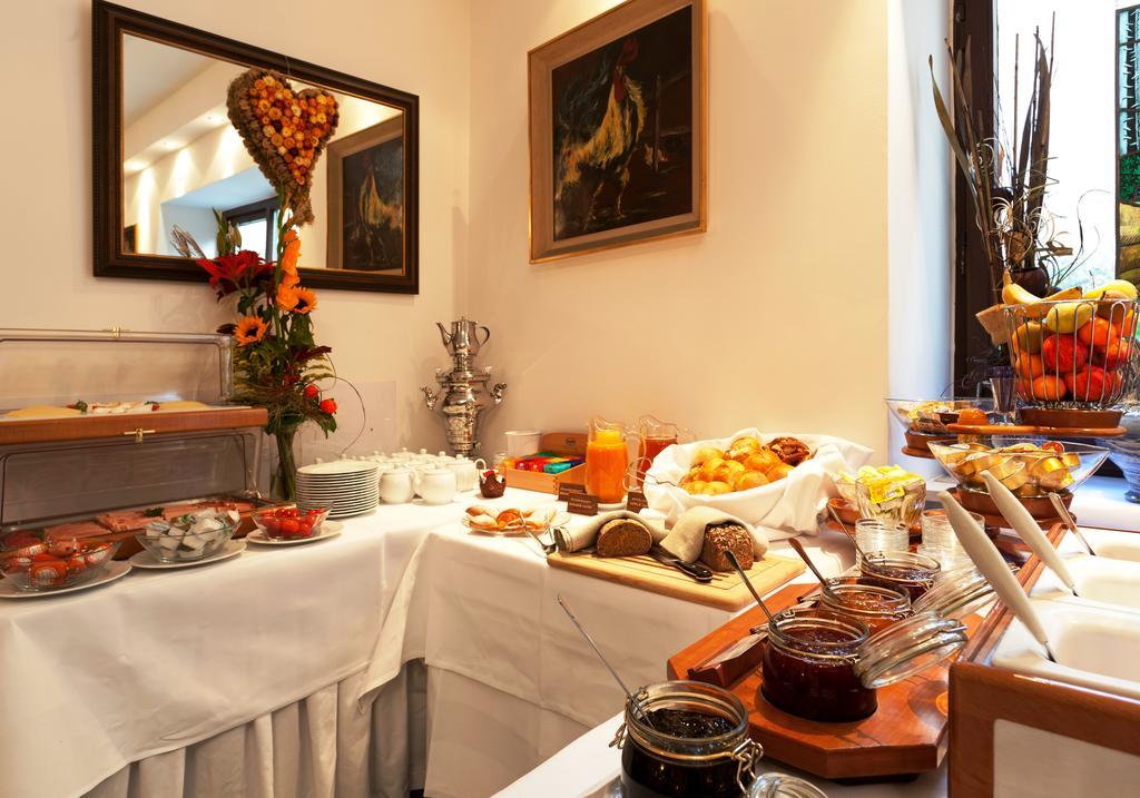 Hotel Hahn 3*