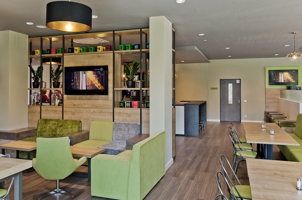 Hotel Super 8 By Wyndham Munich City North