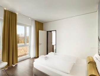 Super 8 By Wyndham Munich City North 3*