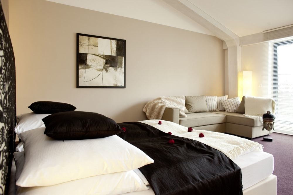 Concept Living 4* München