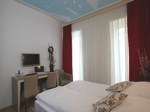 Kavun 3*