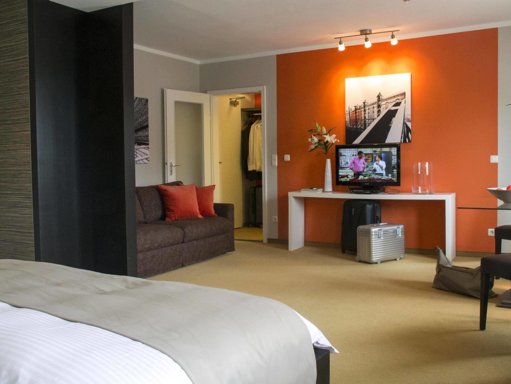 Concept Living Aparthotel München
