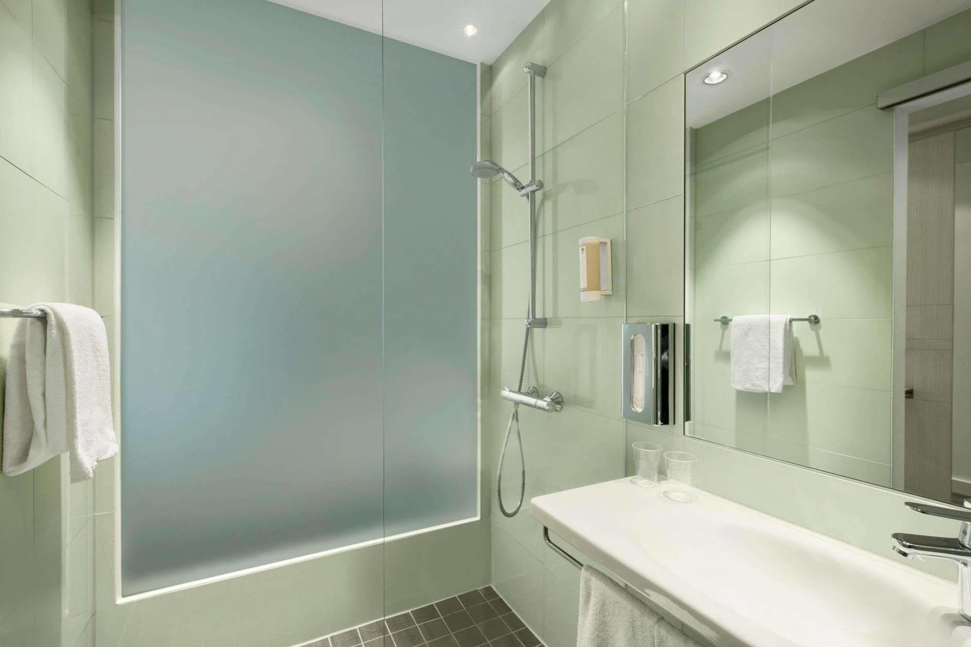 Hotel Super 8 By Wyndham Munich City North Munich