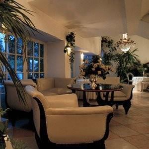 Opera Hotel 4*