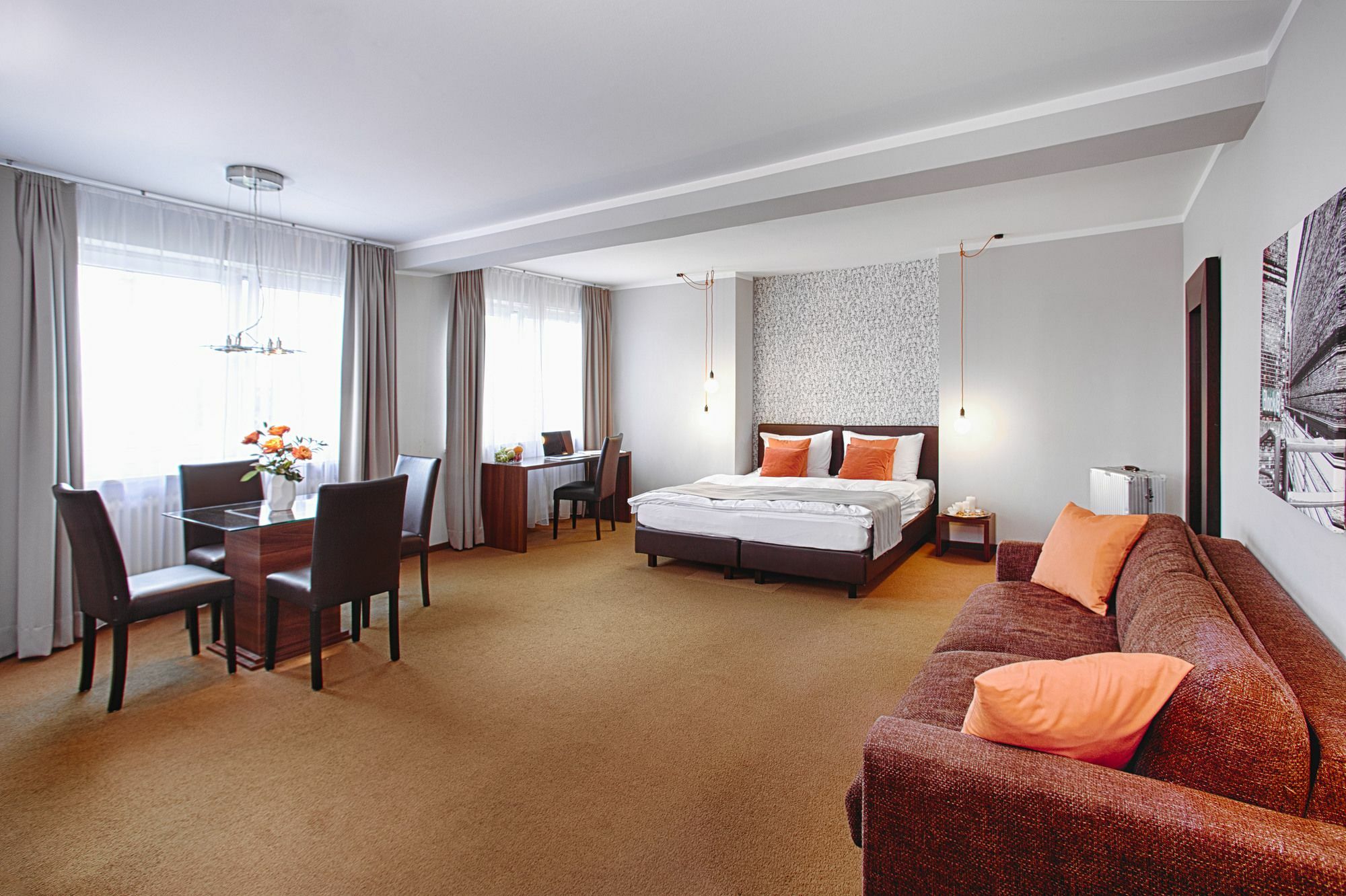 Concept Living Aparthotel 4*