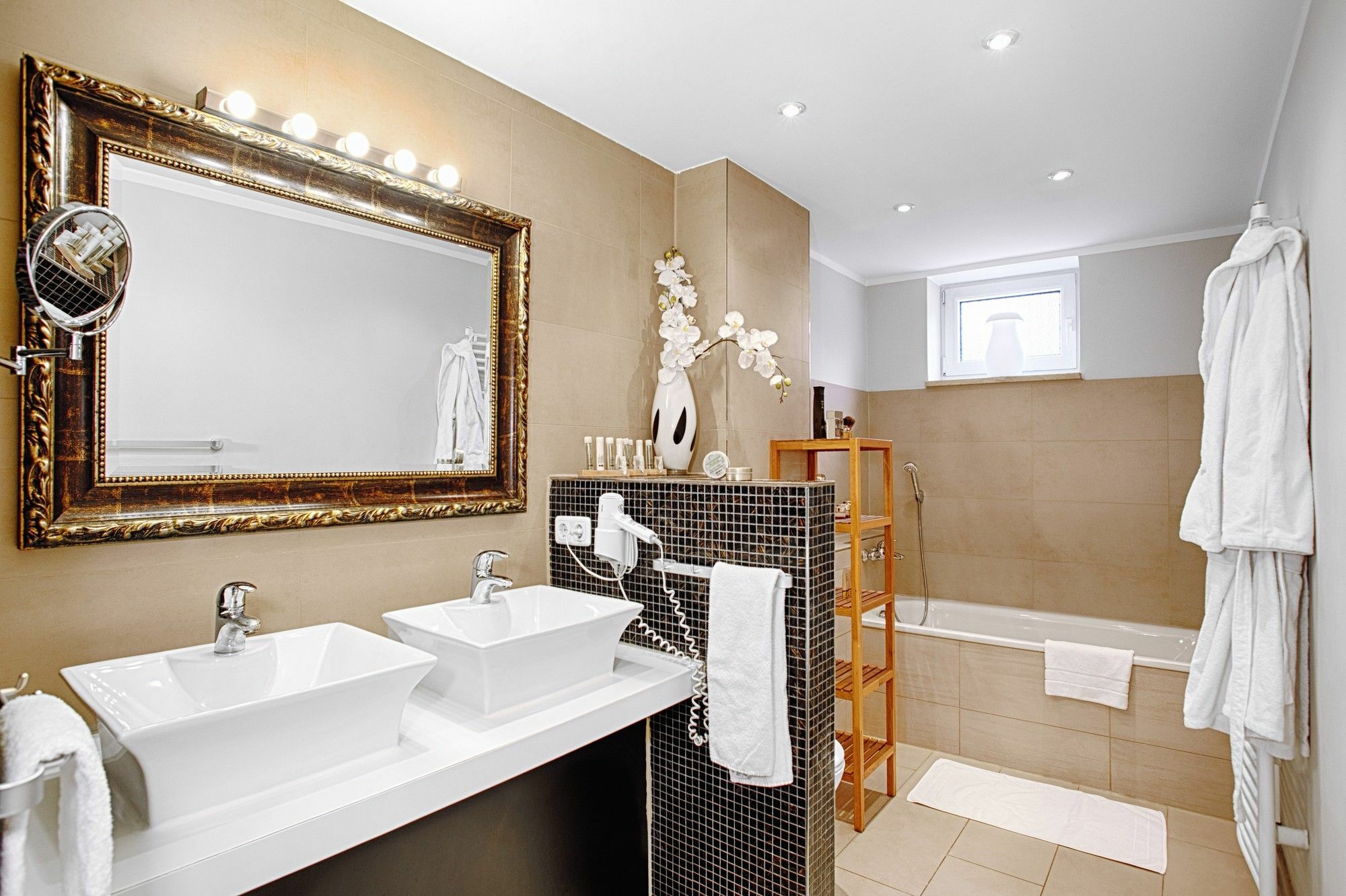 Concept Living 4* München