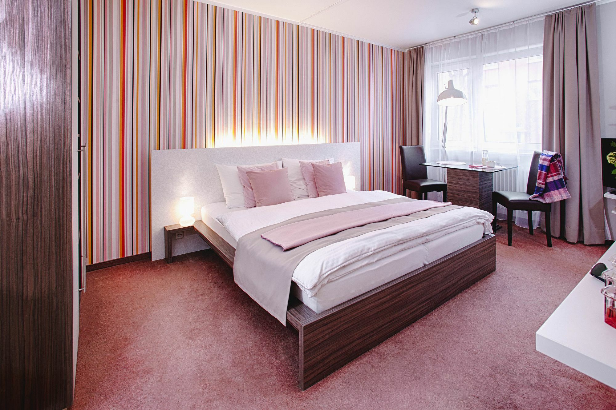 Concept Living Aparthotel