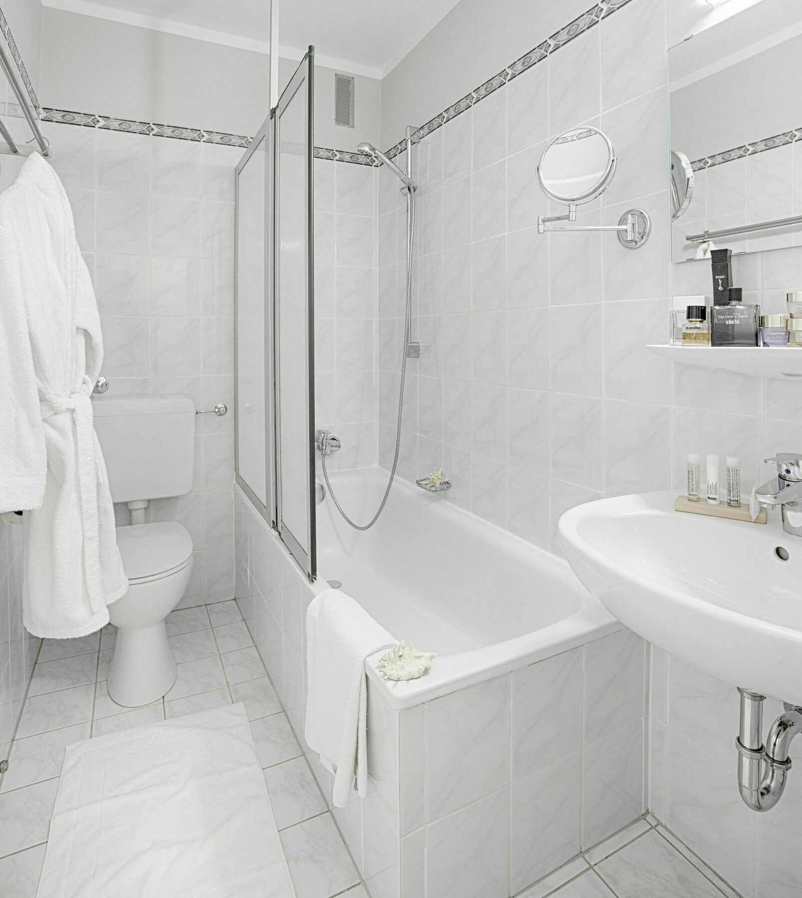 Concept Living Aparthotel 4*