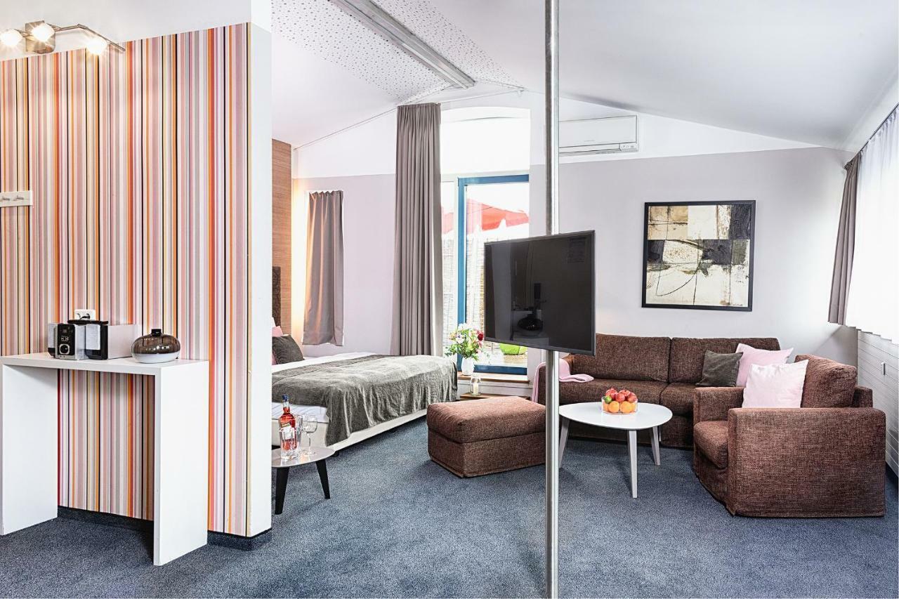 Concept Living Aparthotel München