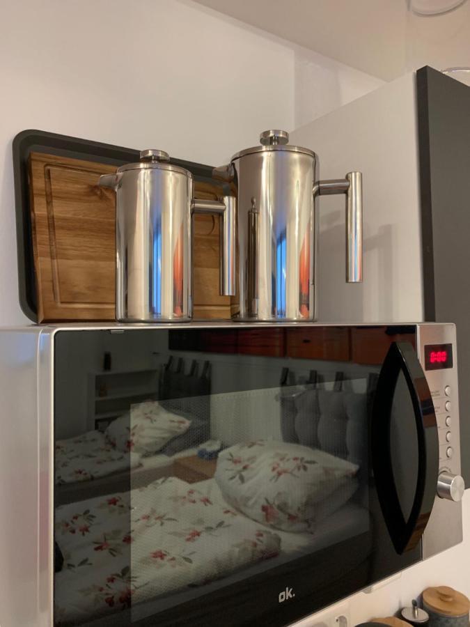 Private, Dog-friendly Room- Easy Access To City Centre And Trade Fair- Free Parking *