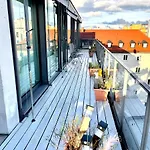Baynunah Suites Aparthotel