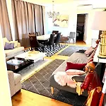 Baynunah Suites Aparthotel