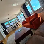 Ridler Theresienwiese, Parking & Rooftop Terraces 2 Room