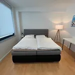 Exposky Rooms