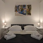 Munich Top Place Direkt Am Karlsplatz - Stachus 70 Qm Mit 2 Schlafzimmer Apartment Mila